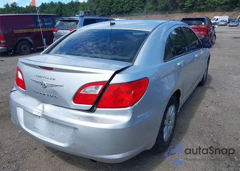 2010 Chrysler Sebring Touring из США, поврежденный, VIN 1C3CC4FB0AN176544